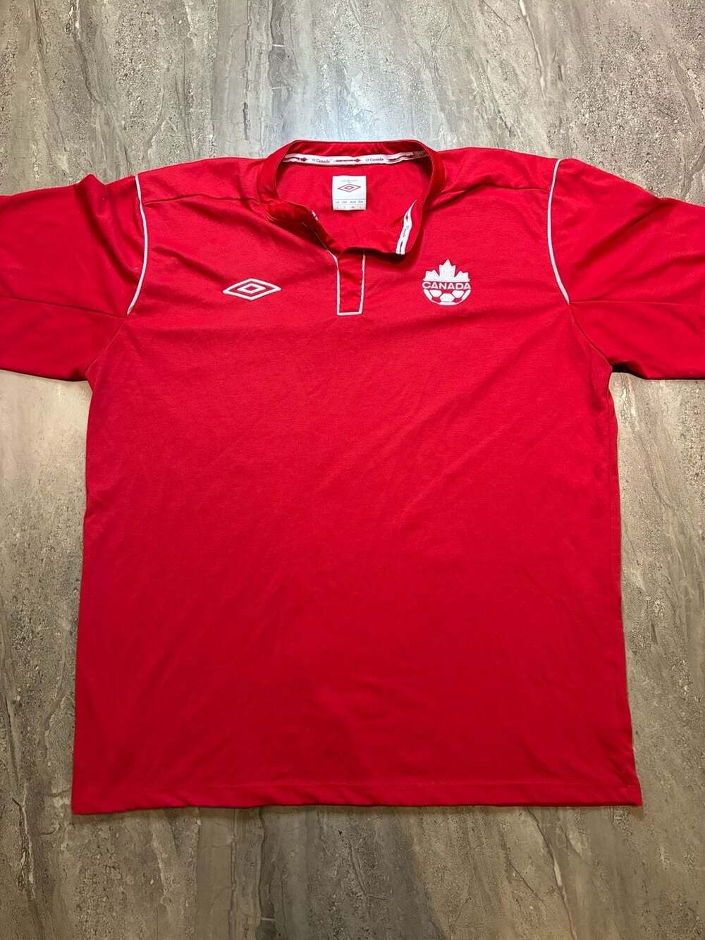 Umbro Canada Soccer Jersey Size L Red Football Polo Shirt